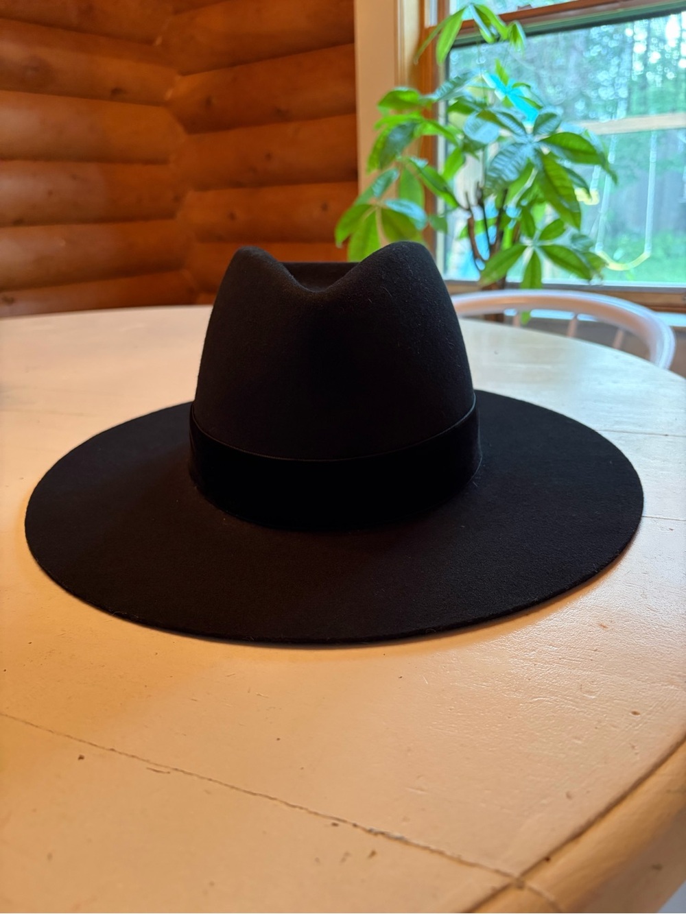 Lack of Color ‘The Mirage’ hat in black with silk lining